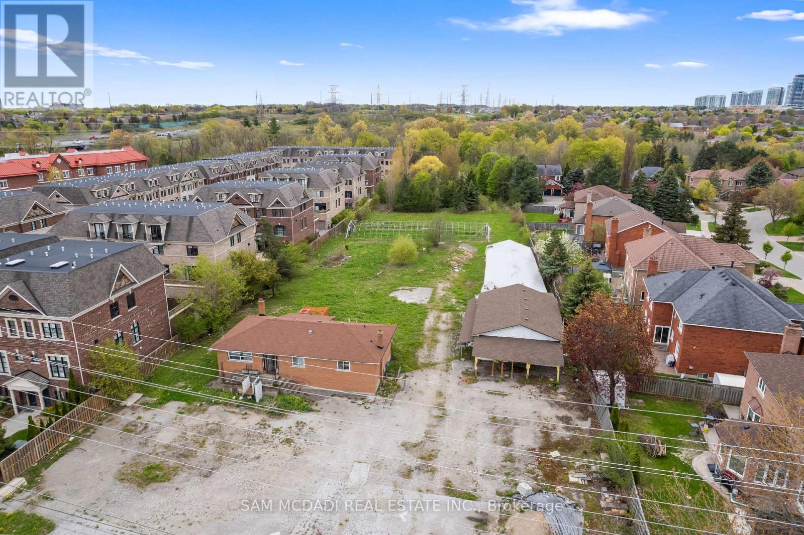 4410 Mississauga Road, Mississauga, Ontario  L5M 7C8 - Photo 3 - W13137318