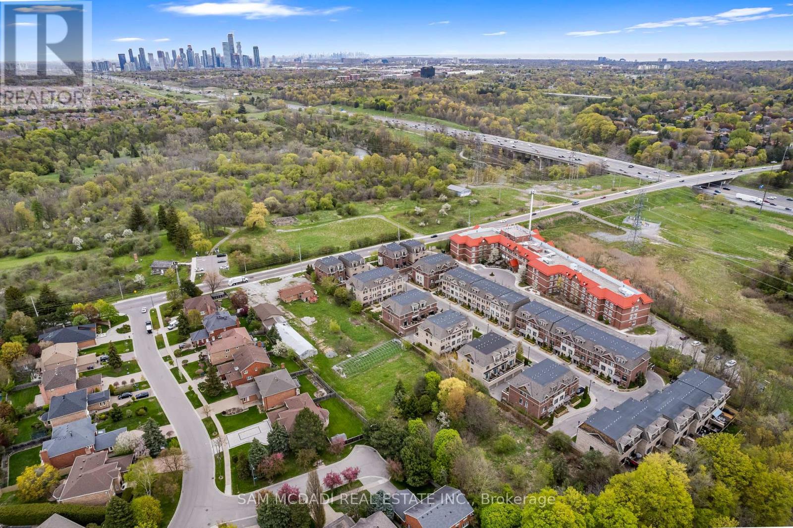 4410 Mississauga Road, Mississauga, Ontario  L5M 7C8 - Photo 13 - W13137318