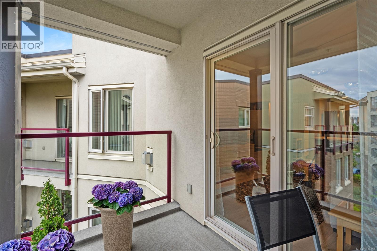 416 29 Songhees Rd, Victoria, British Columbia  V9A 7M6 - Photo 16 - 1037357