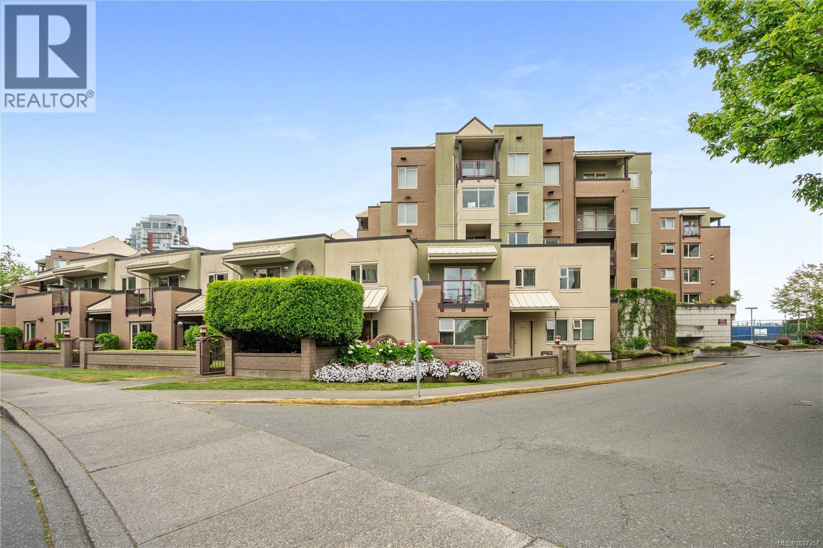 416 29 Songhees Rd, Victoria, British Columbia  V9A 7M6 - Photo 43 - 1037357