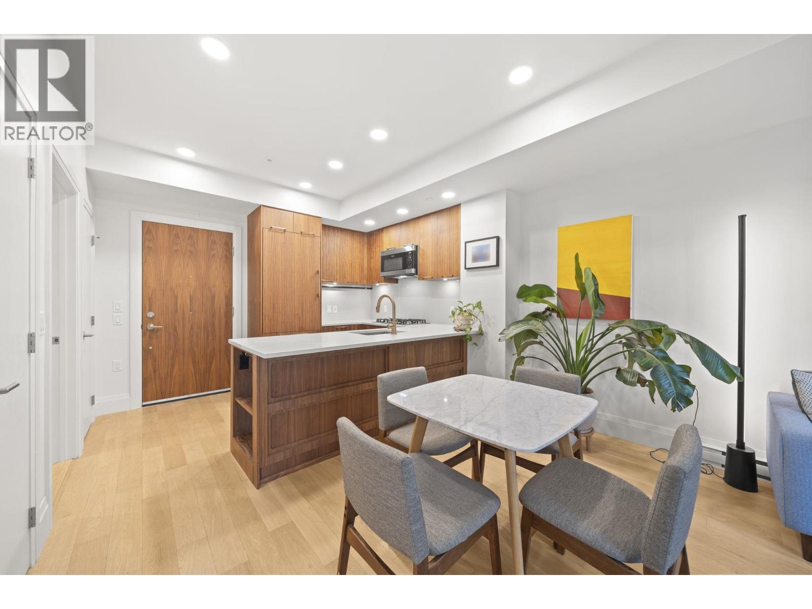 205 2550 Garden Drive, Vancouver, British Columbia  V5N 4X6 - Photo 5 - R3124697