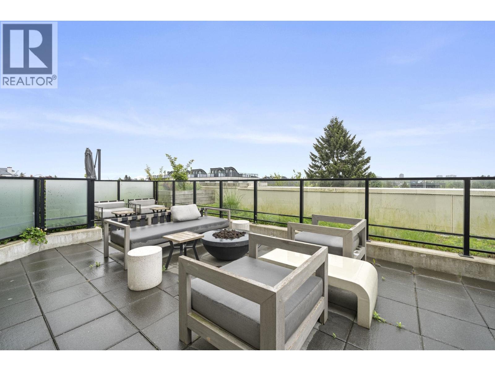 205 2550 Garden Drive, Vancouver, British Columbia  V5N 4X6 - Photo 24 - R3124697