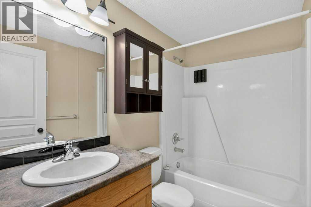 113, 6400 Coach Hill Road SW, Calgary, Alberta  T3H 1B8 - Photo 16 - A2311921