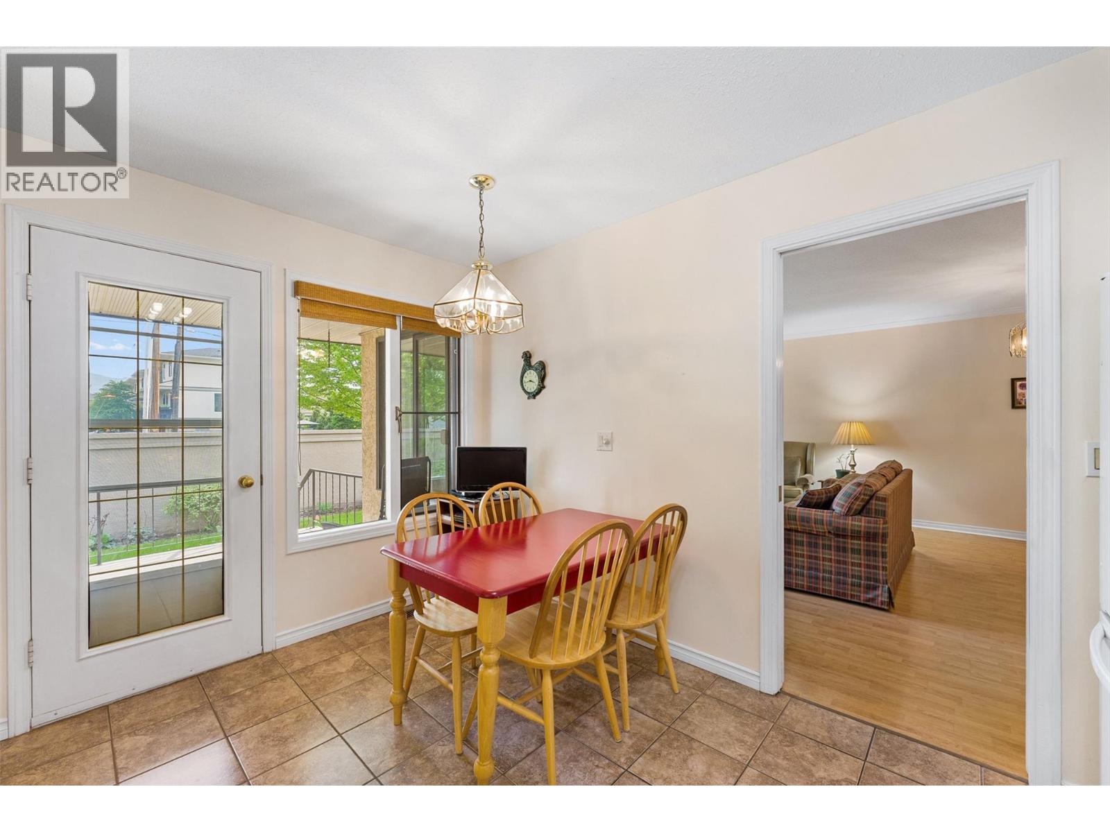 2200 Gordon Drive Unit# 33, Kelowna, British Columbia  V1Y 8T7 - Photo 24 - 10387937