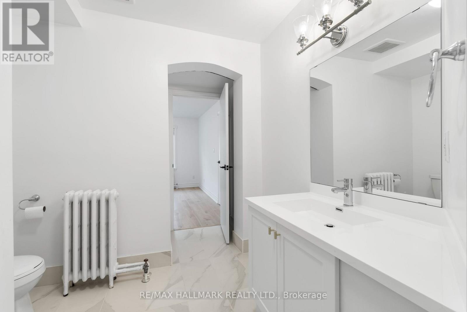 Unit A - 346 Merton Street, Toronto, Ontario  M4S 1B3 - Photo 14 - C13146172