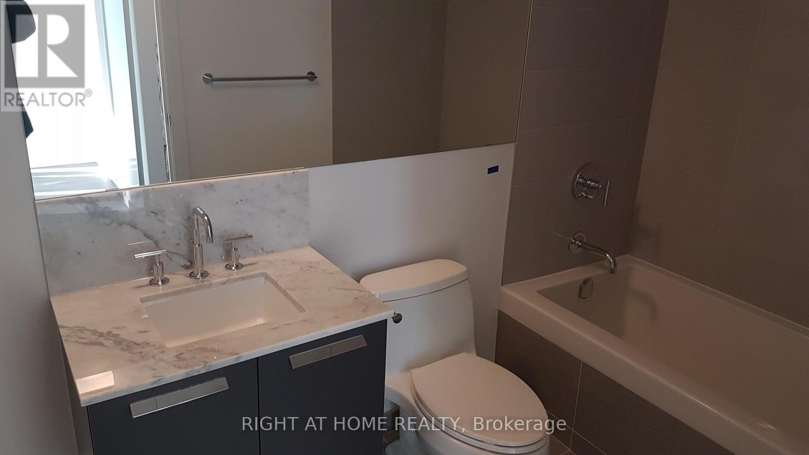 3405 - 50 Charles Street E, Toronto, Ontario  M4Y 0C3 - Photo 17 - C13146318