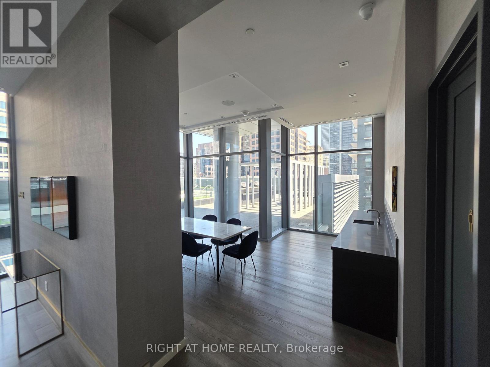3405 - 50 Charles Street E, Toronto, Ontario  M4Y 0C3 - Photo 29 - C13146318