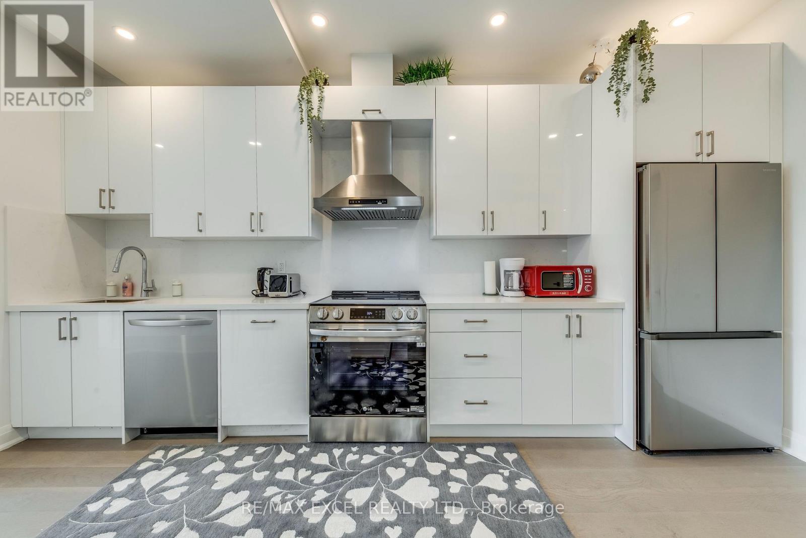Unit A - 923 College Street, Toronto, Ontario  M6H 1A1 - Photo 14 - C13146322