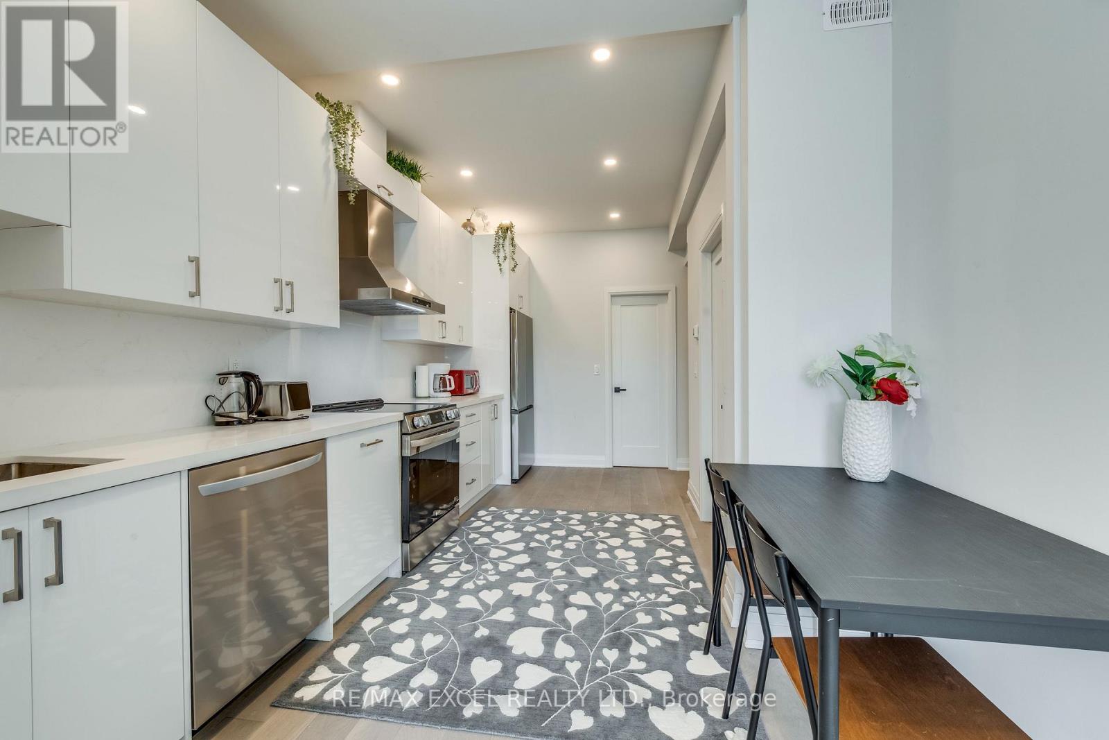 Unit A - 923 College Street, Toronto, Ontario  M6H 1A1 - Photo 15 - C13146322