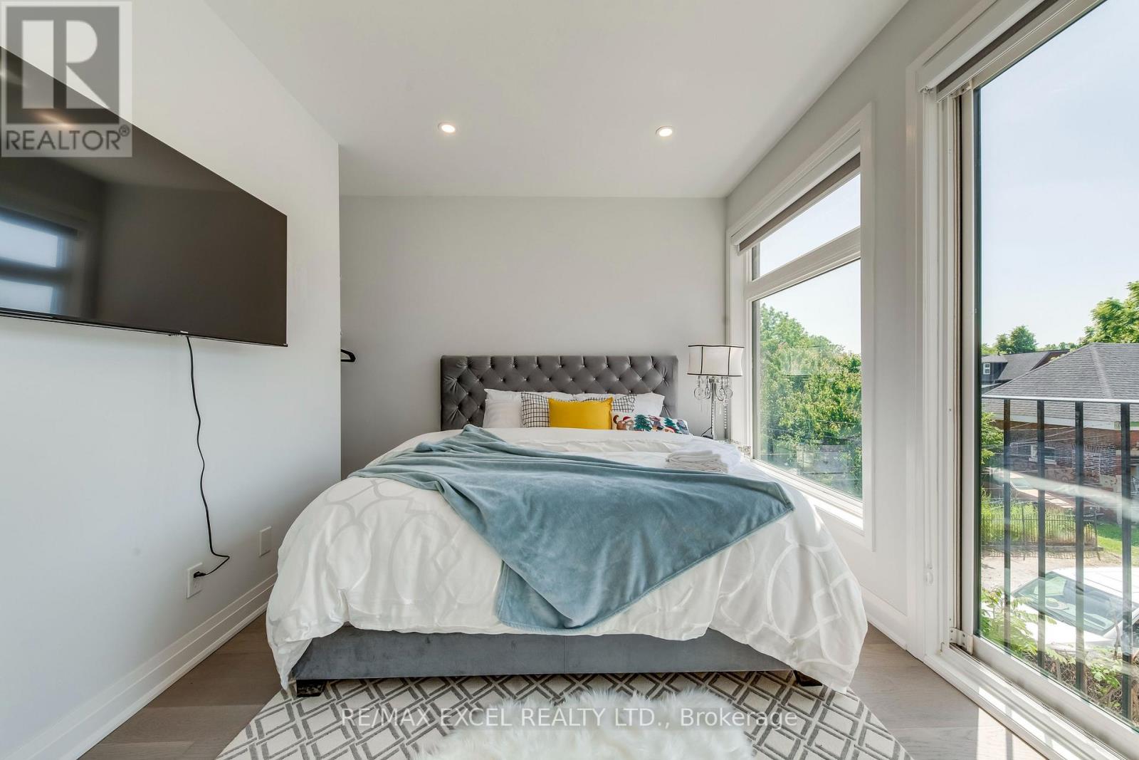 Unit A - 923 College Street, Toronto, Ontario  M6H 1A1 - Photo 19 - C13146322