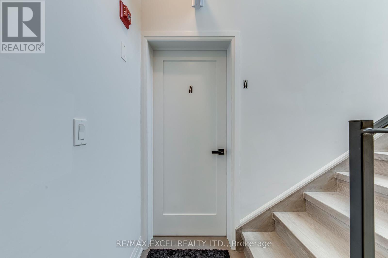 Unit A - 923 College Street, Toronto, Ontario  M6H 1A1 - Photo 7 - C13146322