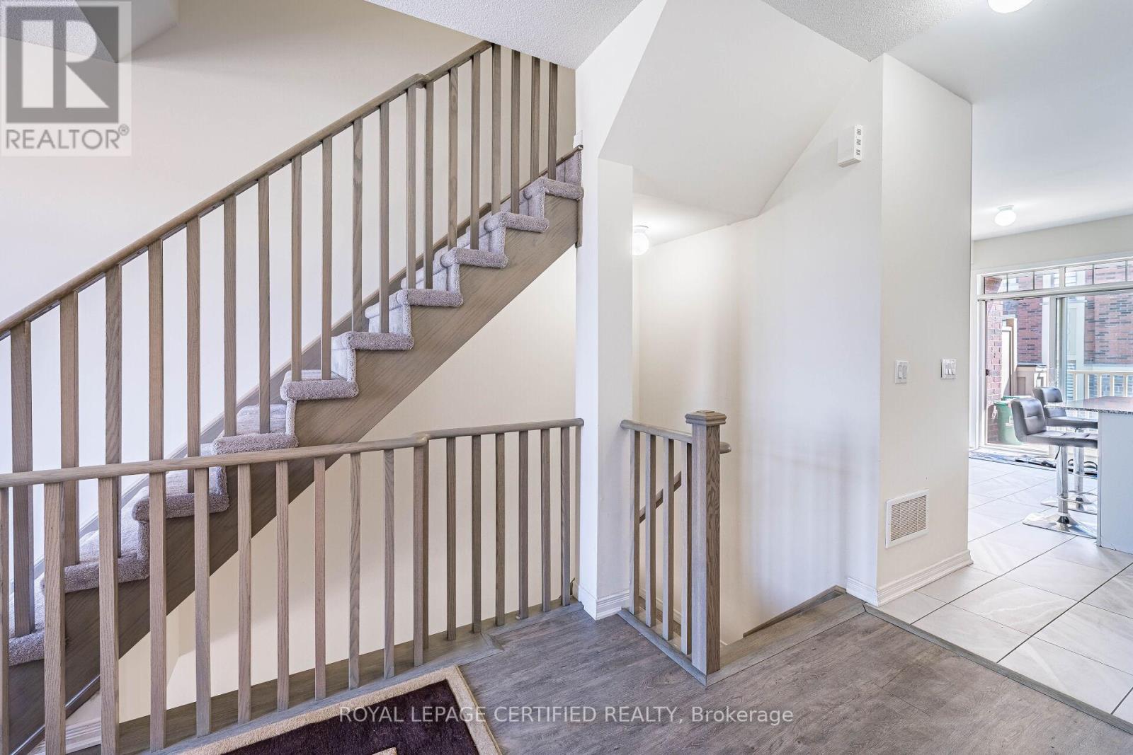 529 Old Harwood Avenue, Ajax, Ontario  L1Z 0V2 - Photo 17 - E13146328