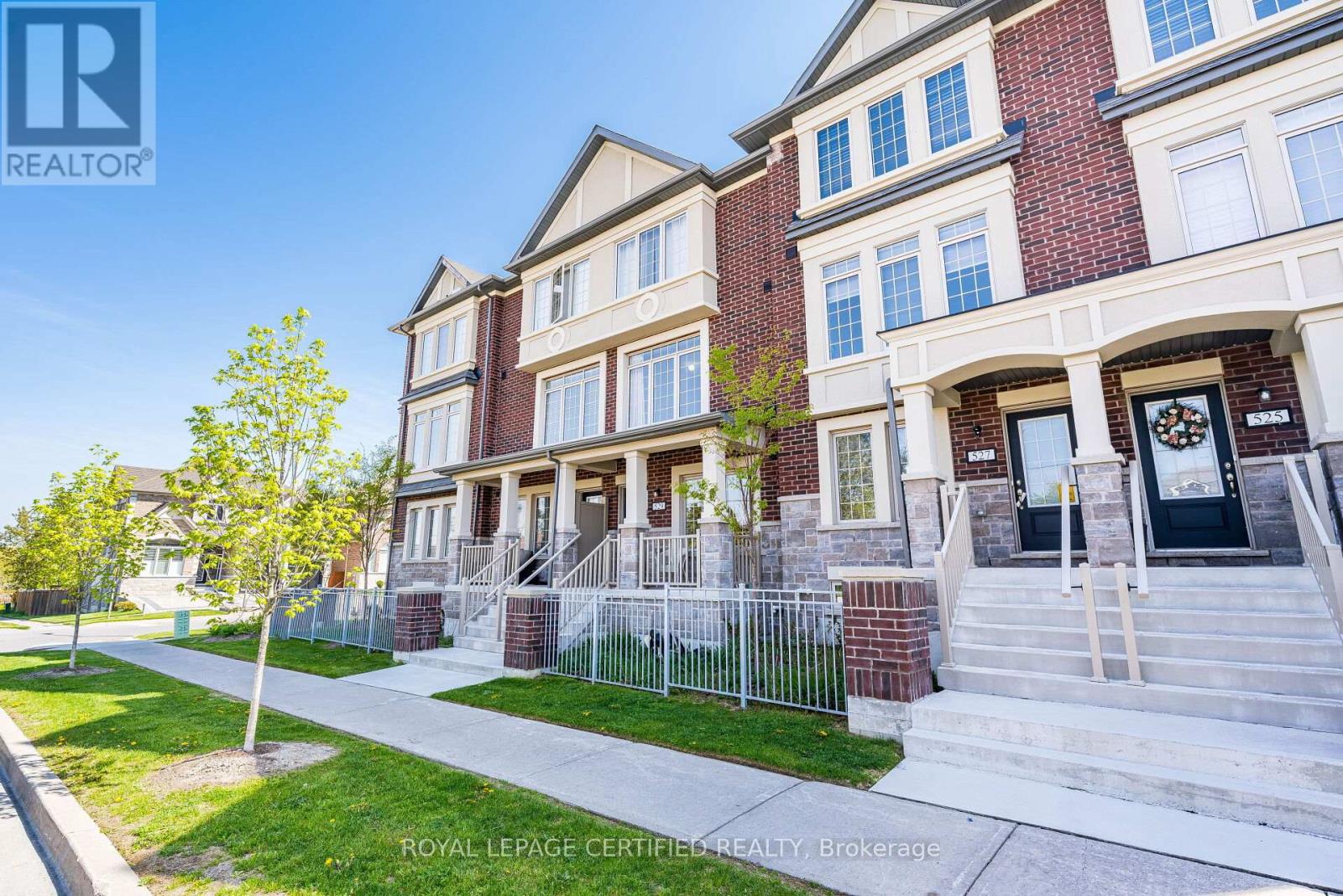 529 Old Harwood Avenue, Ajax, Ontario  L1Z 0V2 - Photo 2 - E13146328