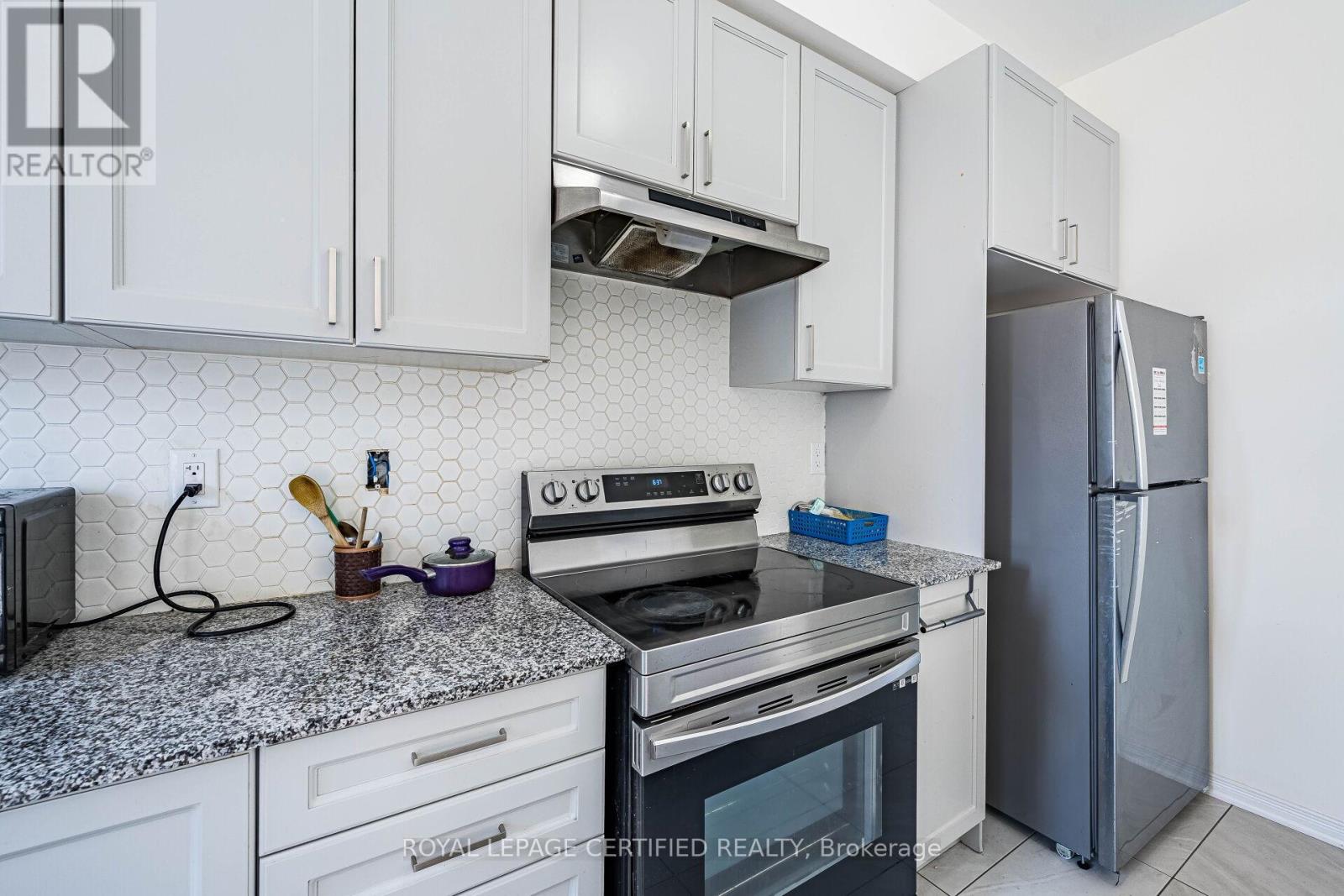 529 Old Harwood Avenue, Ajax, Ontario  L1Z 0V2 - Photo 22 - E13146328