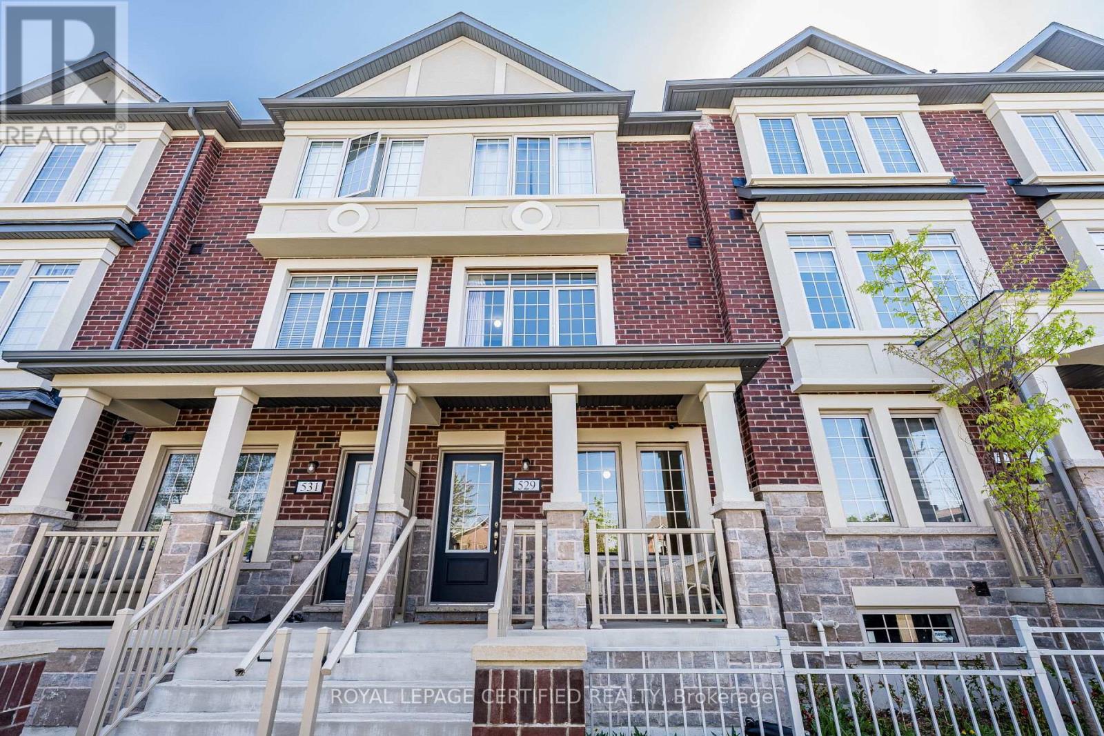 529 Old Harwood Avenue, Ajax, Ontario  L1Z 0V2 - Photo 3 - E13146328