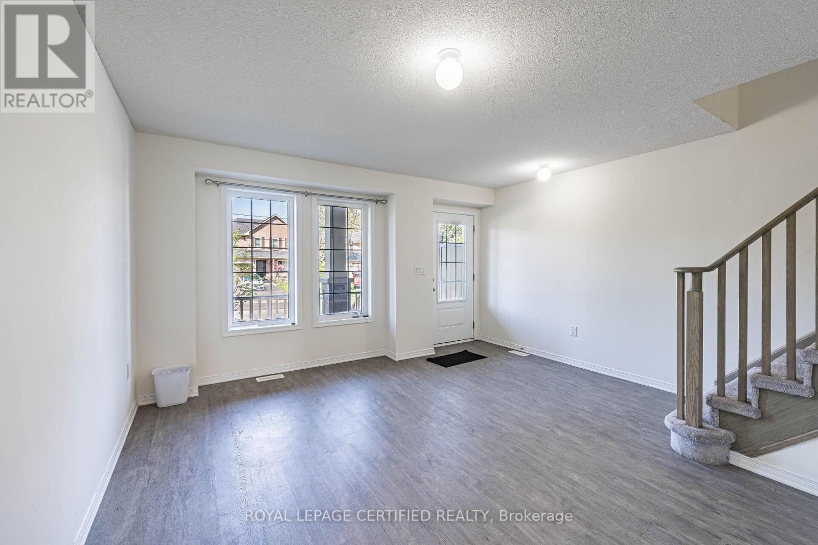 529 Old Harwood Avenue, Ajax, Ontario  L1Z 0V2 - Photo 8 - E13146328