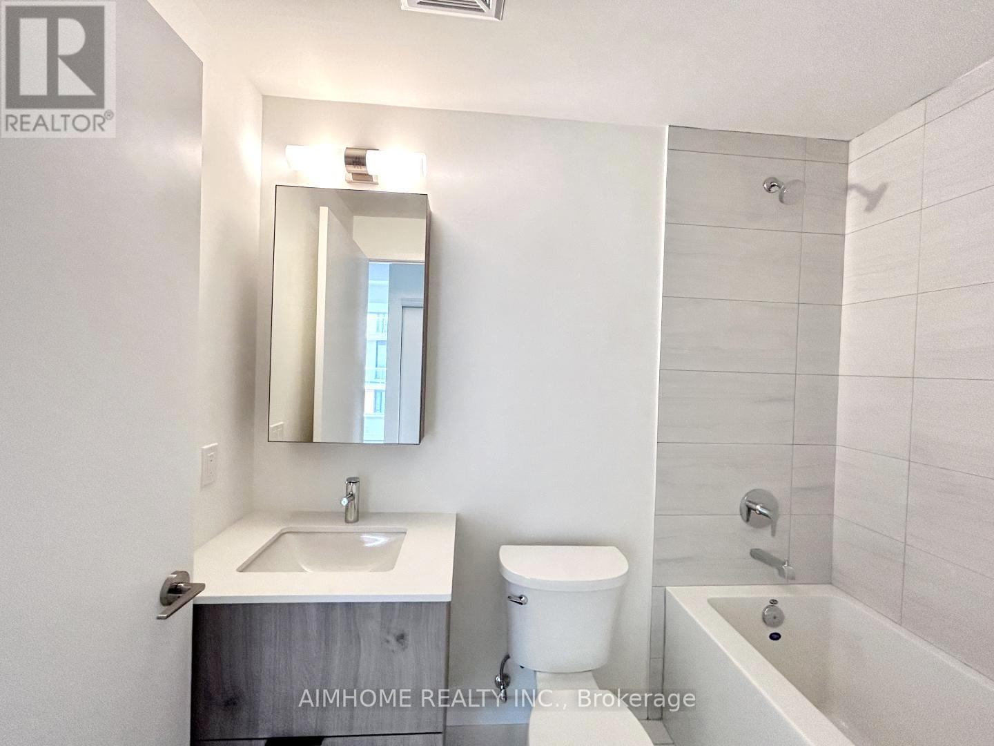 829 - 2 David Eyer Road E, Richmond Hill, Ontario  L4S 0N6 - Photo 8 - N13122054