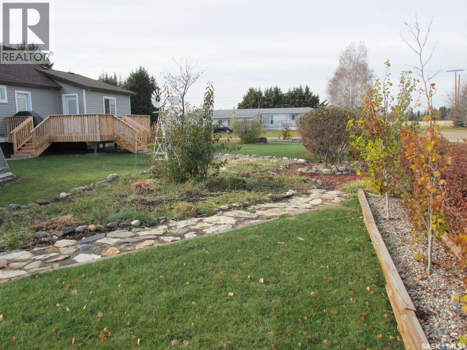 302 Rustad Avenue, White Fox, Saskatchewan  S0J 3B0 - Photo 4 - SK036440