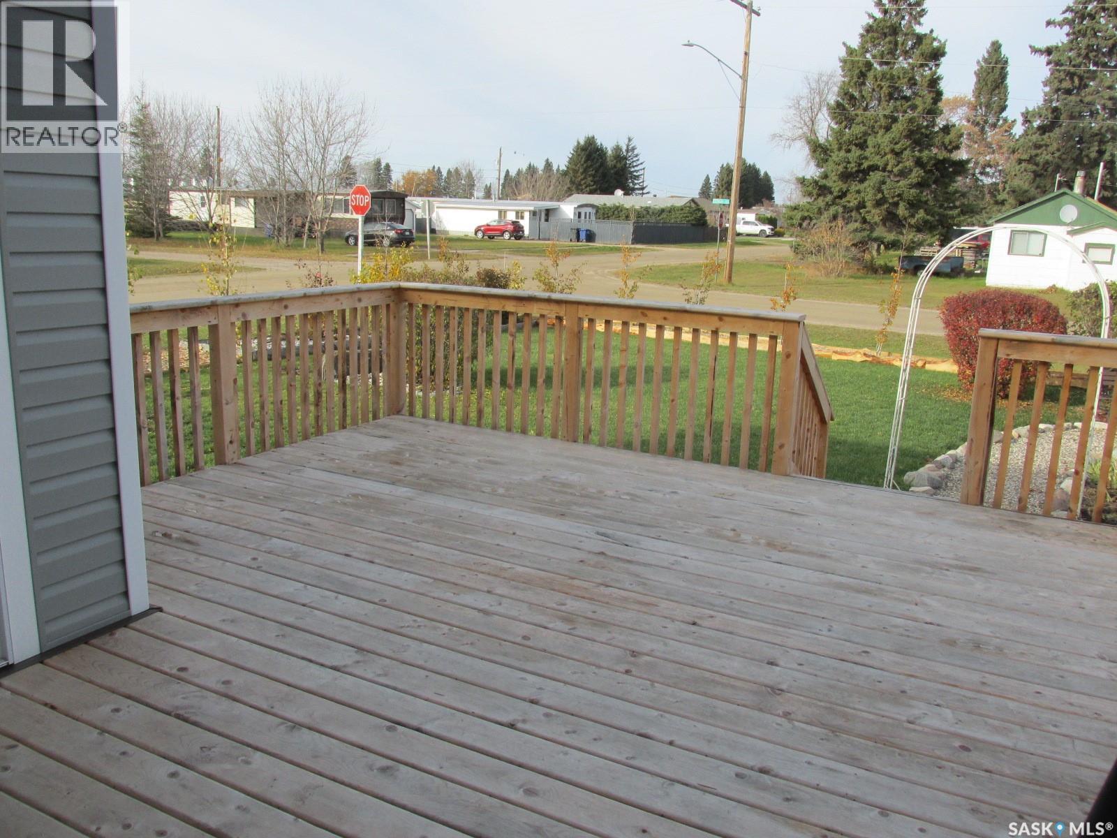 302 Rustad Avenue, White Fox, Saskatchewan  S0J 3B0 - Photo 41 - SK036440