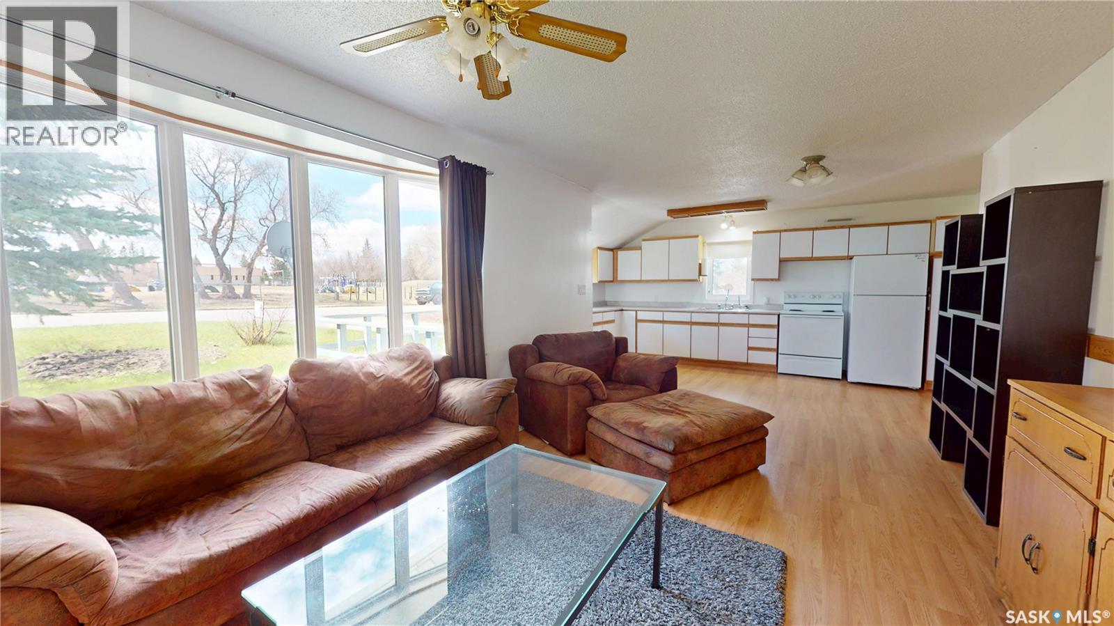 105 Pipestone Avenue, Wawota, Saskatchewan  S0G 5A0 - Photo 11 - SK036434