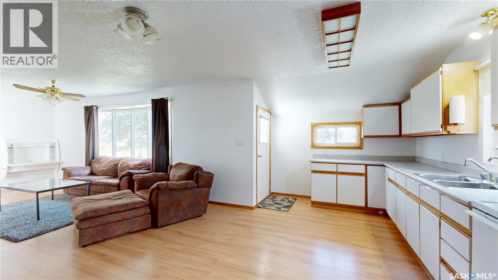 105 Pipestone Avenue, Wawota, Saskatchewan  S0G 5A0 - Photo 6 - SK036434
