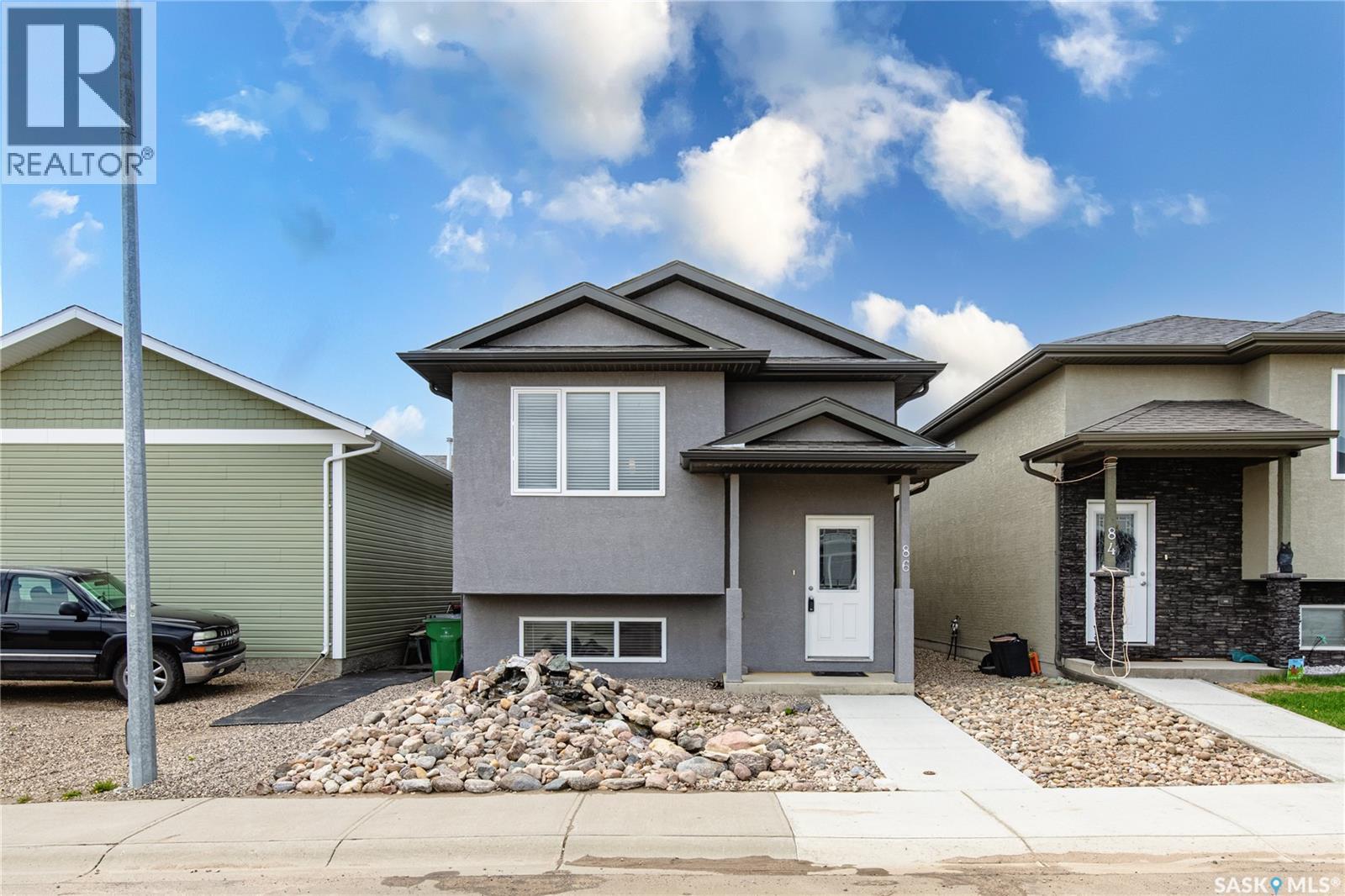 86 Brigham ROAD, Moose Jaw, Saskatchewan