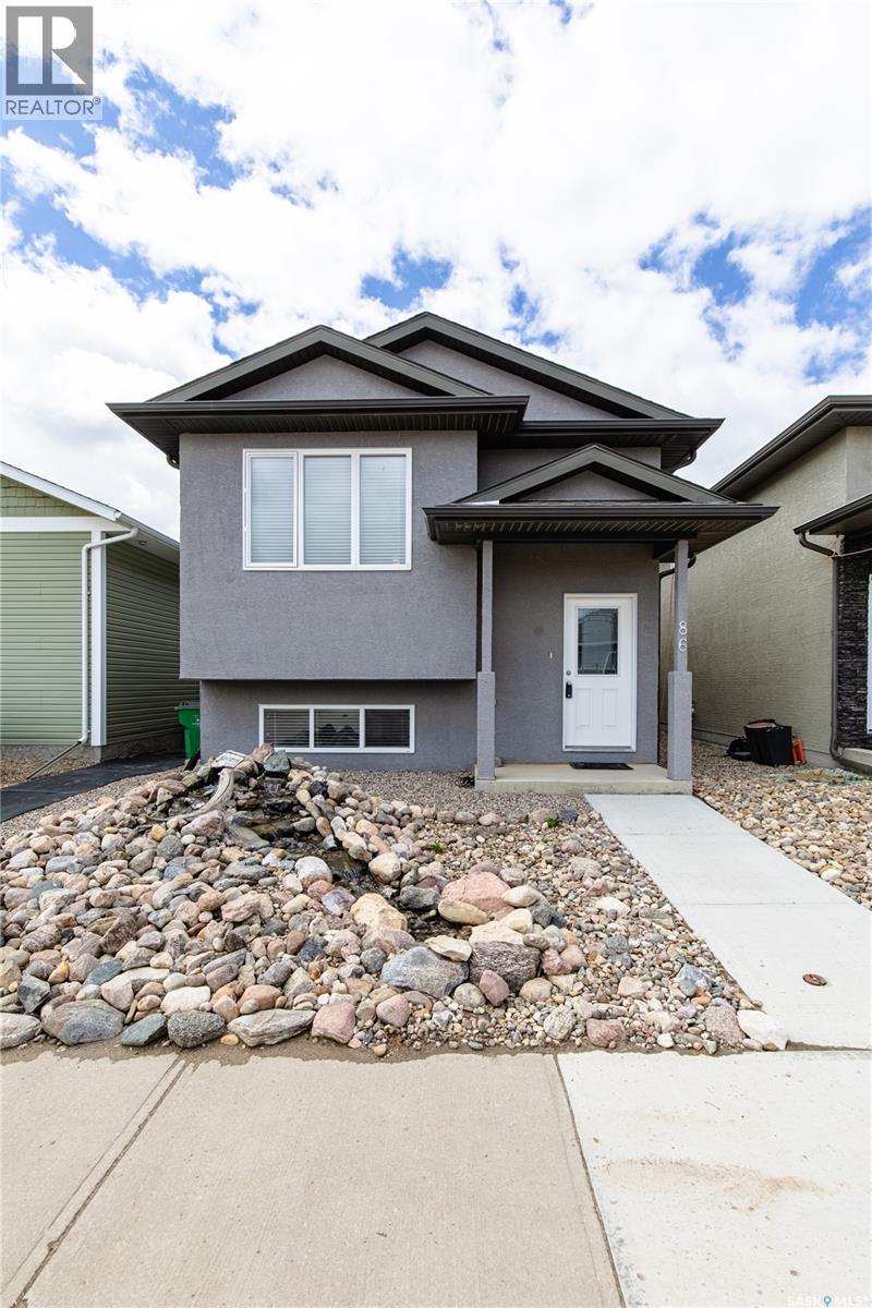 86 Brigham Road, Moose Jaw, Saskatchewan  S6K 0A7 - Photo 4 - SK036388