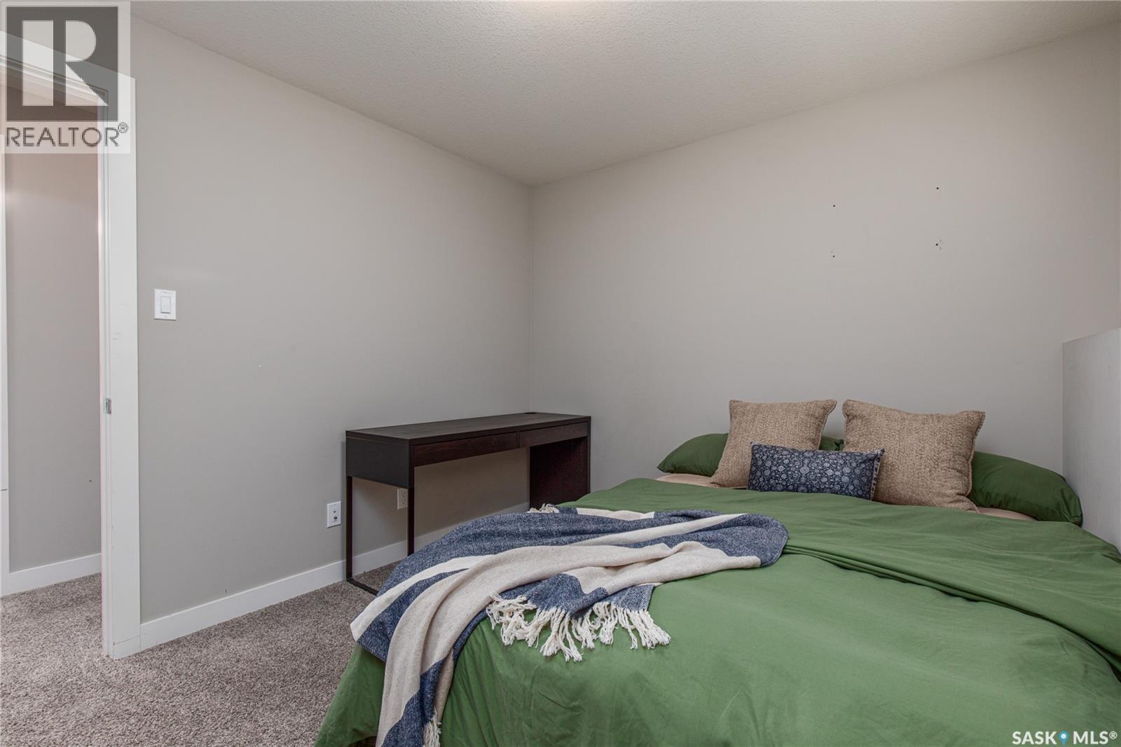 86 Brigham Road, Moose Jaw, Saskatchewan  S6K 0A7 - Photo 45 - SK036388