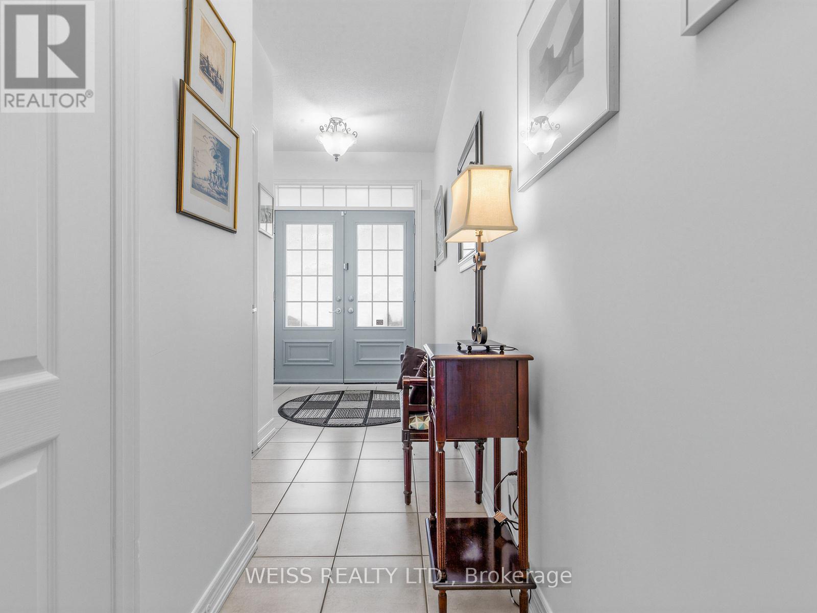 446 Lady Nadia Drive, Vaughan, Ontario  L6A 4G3 - Photo 4 - N13146290