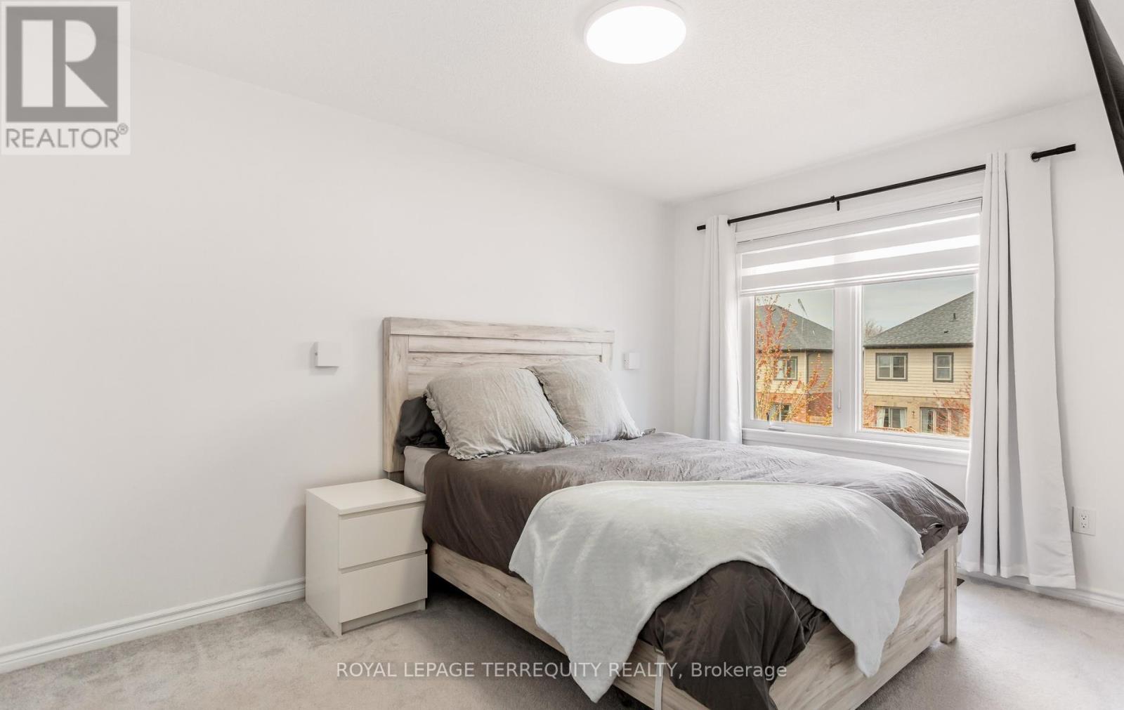 10 Deneb Street, Barrie (Ardagh), Ontario  L4M 0K6 - Photo 14 - S13146212