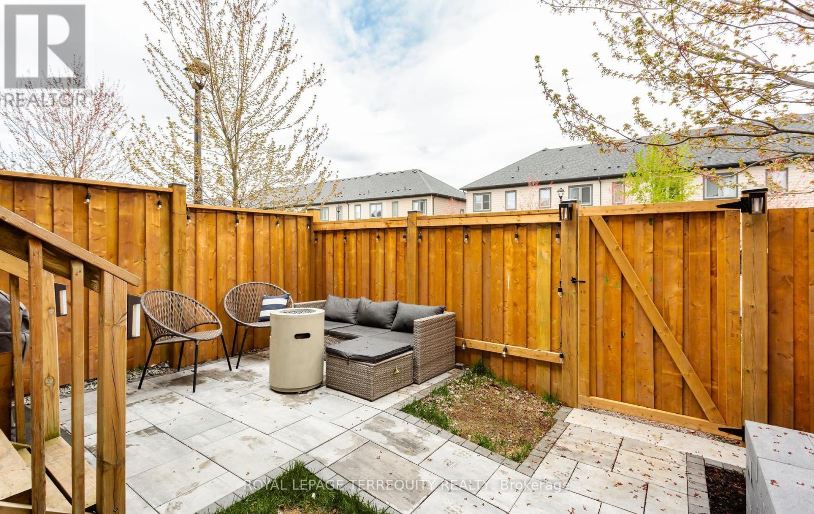 10 Deneb Street, Barrie (Ardagh), Ontario  L4M 0K6 - Photo 26 - S13146212