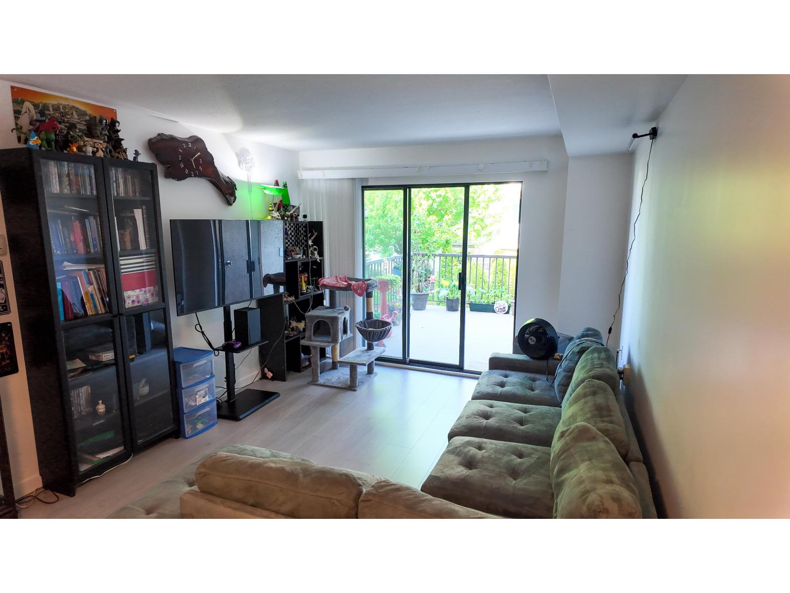 106 32733 Broadway East Street, Abbotsford, British Columbia  V2T 4M9 - Photo 3 - R3122456