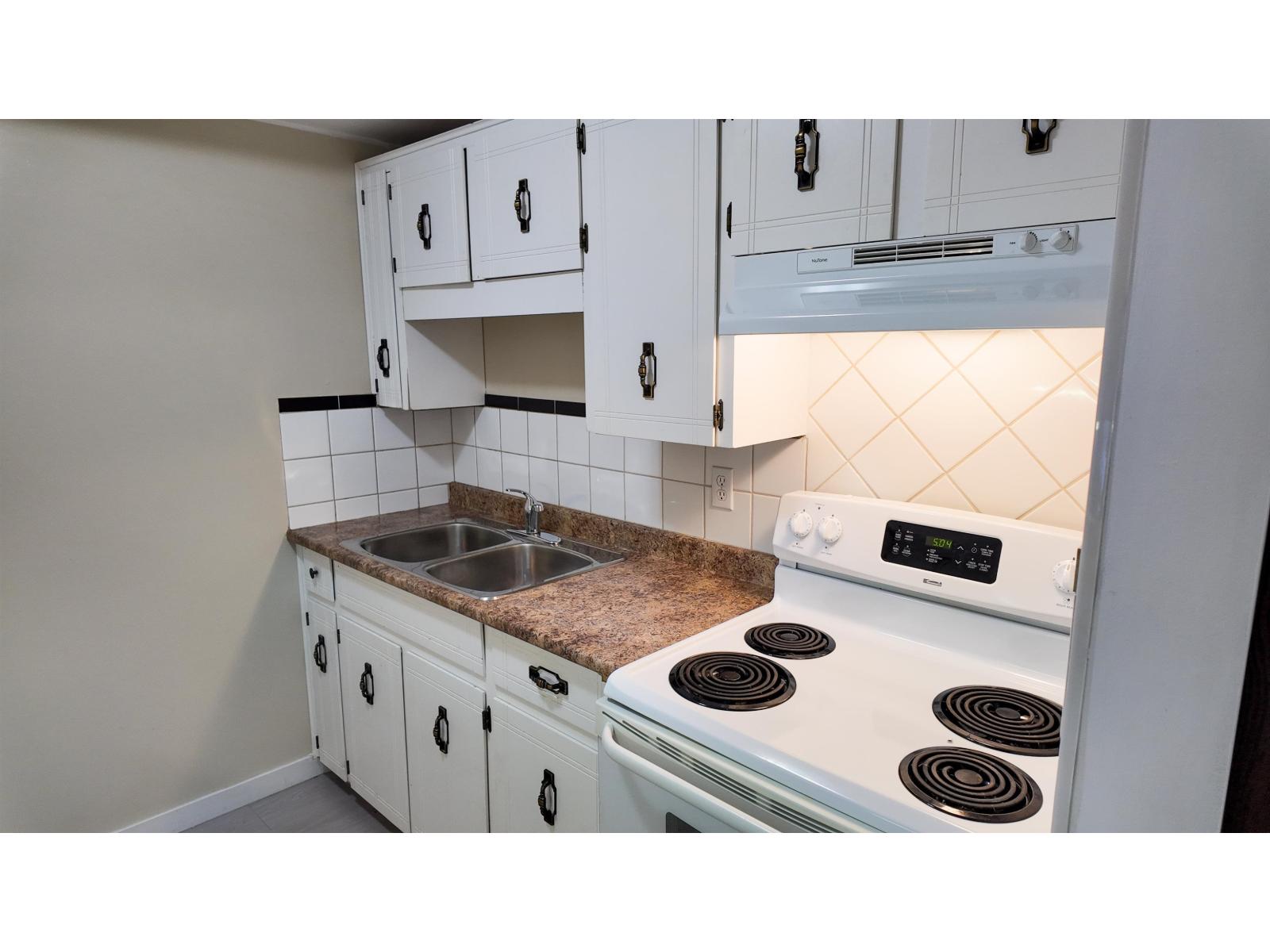106 32733 Broadway East Street, Abbotsford, British Columbia  V2T 4M9 - Photo 6 - R3122456