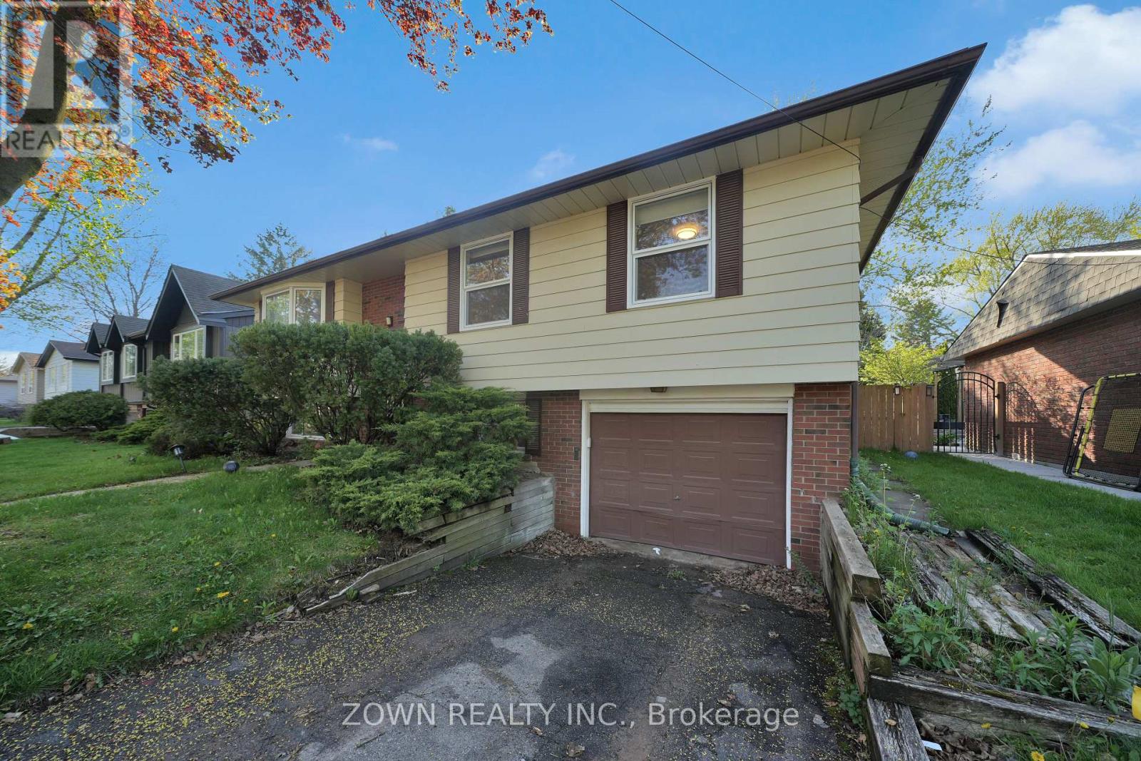 5219 Verhoeven Road, Burlington, Ontario  L7L 3A8 - Photo 3 - W13146158