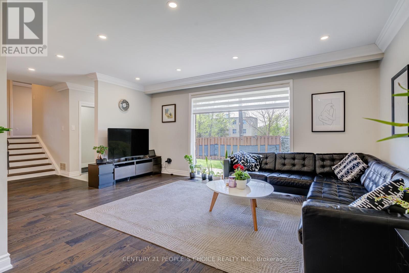 91 Golfdown Drive, Toronto, Ontario  M9W 2H9 - Photo 7 - W13146216
