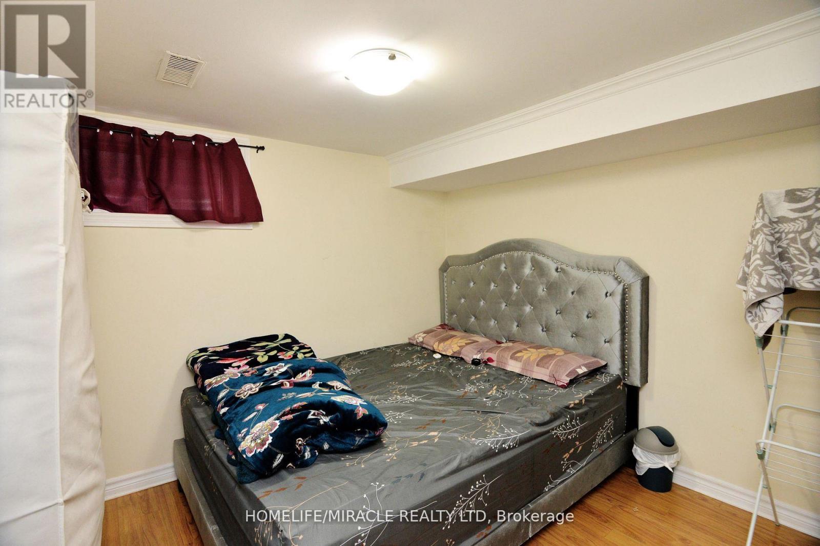 7 Sophia Street, Brampton, Ontario  L6V 1T8 - Photo 18 - W13146218