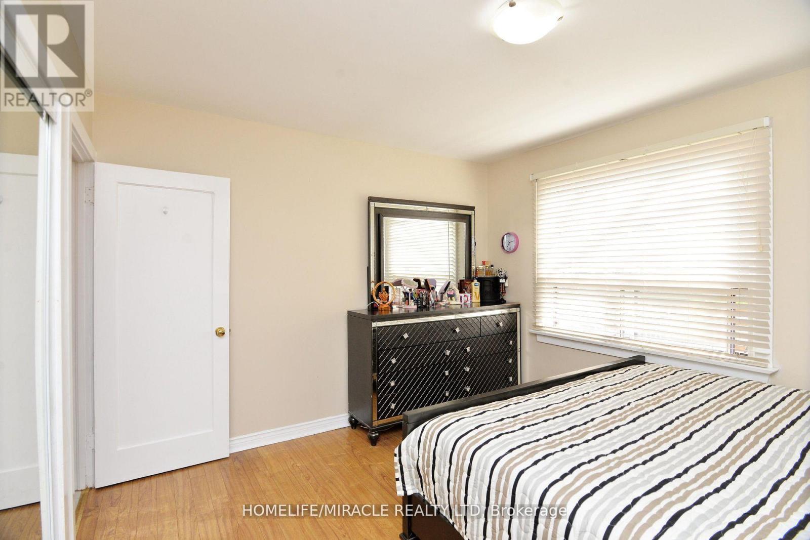 7 Sophia Street, Brampton, Ontario  L6V 1T8 - Photo 20 - W13146218