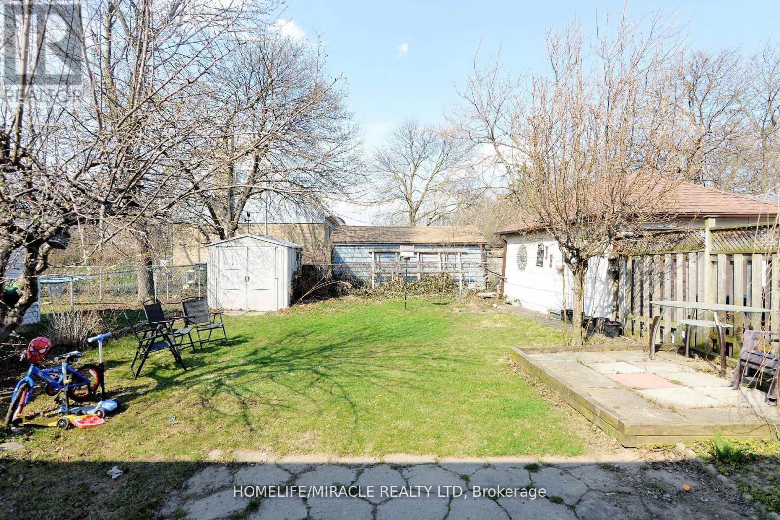 7 Sophia Street, Brampton, Ontario  L6V 1T8 - Photo 43 - W13146218