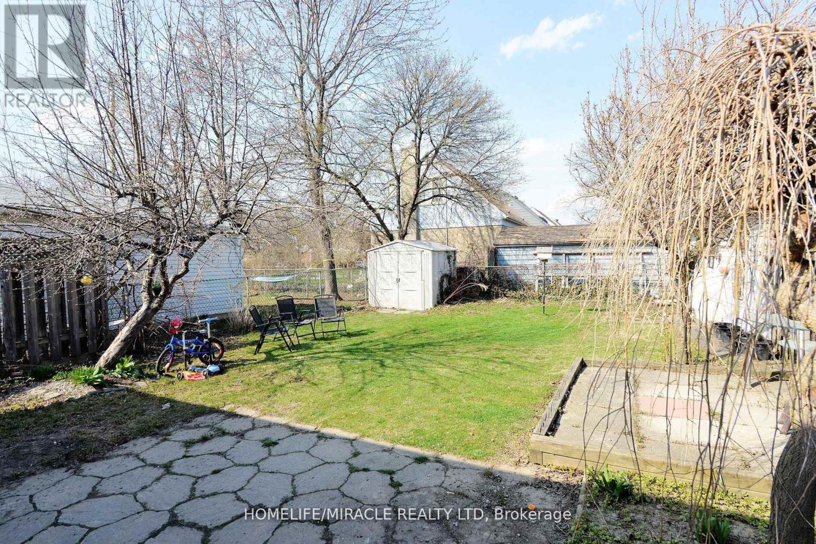 7 Sophia Street, Brampton, Ontario  L6V 1T8 - Photo 44 - W13146218