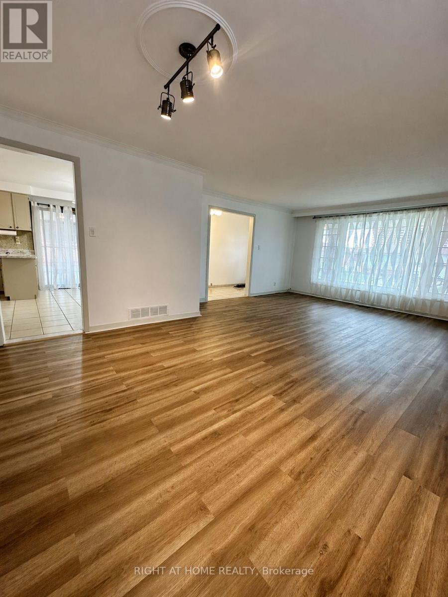 47 Wheelwright Crescent, Toronto, Ontario  M3N 1V2 - Photo 10 - W13146226