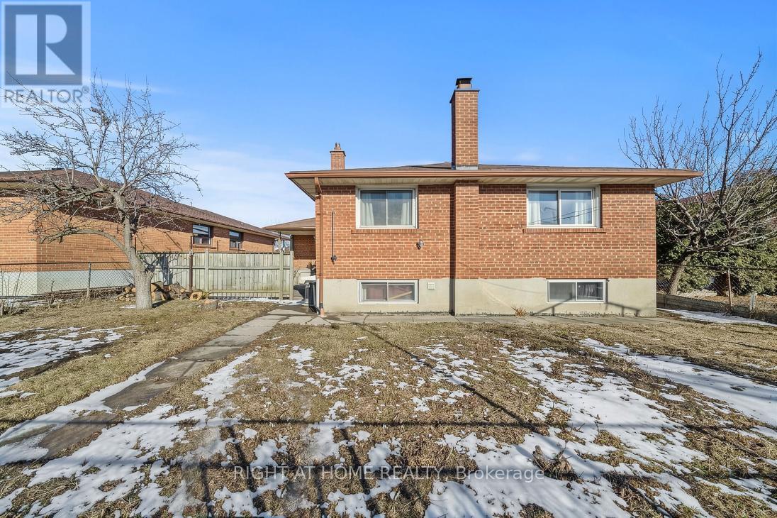 47 Wheelwright Crescent, Toronto, Ontario  M3N 1V2 - Photo 12 - W13146226
