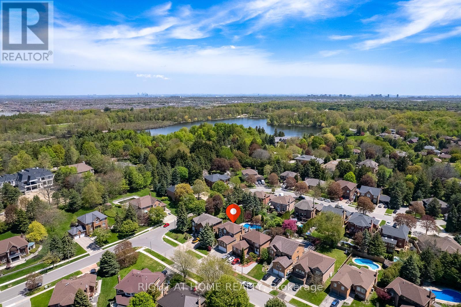 41 Christie Drive, Brampton, Ontario L6Z 3J6 - Photo 3 - W13146254