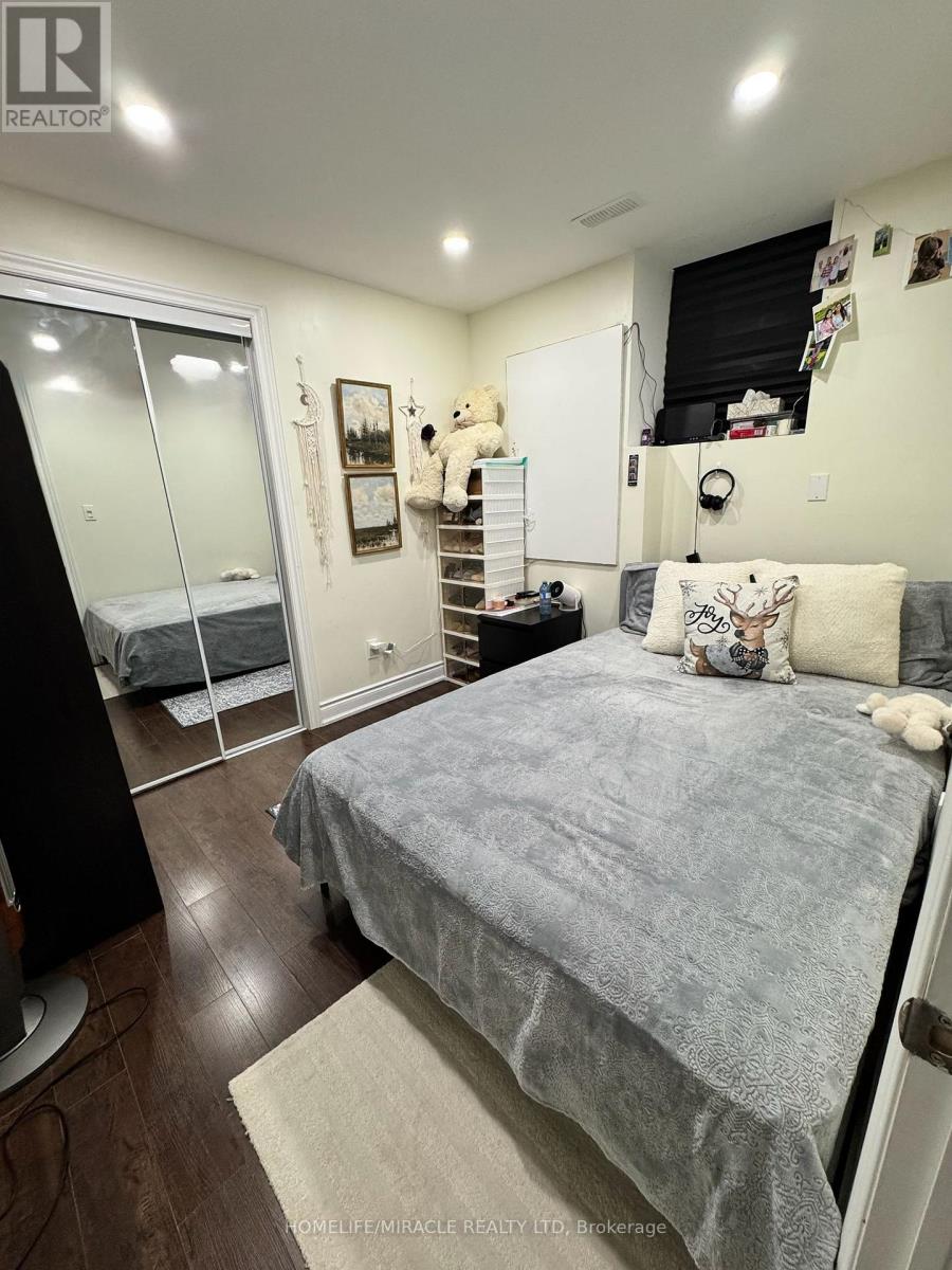 Unit 2-Bsmt - 120 Viceroy Crescent, Brampton, Ontario  L7A 1V4 - Photo 11 - W13146272