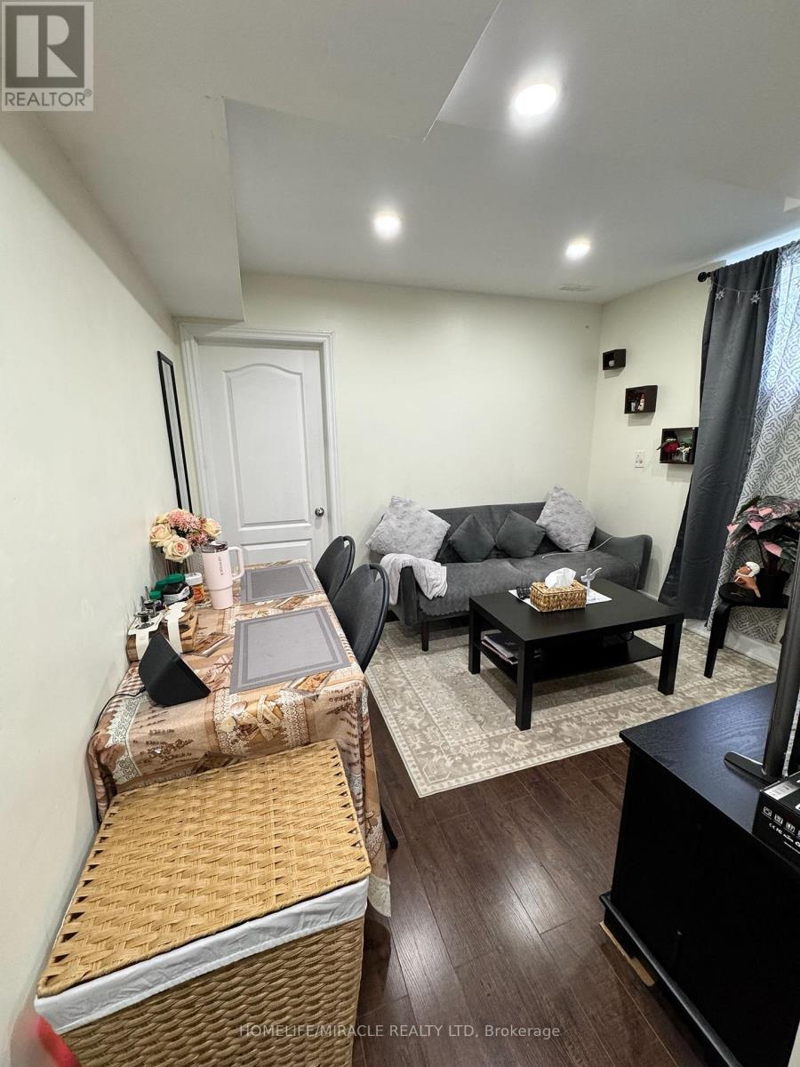 Unit 2-Bsmt - 120 Viceroy Crescent, Brampton, Ontario  L7A 1V4 - Photo 14 - W13146272