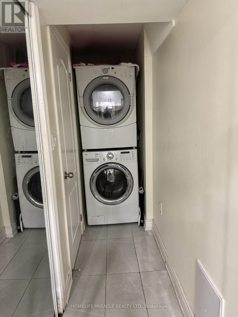Unit 2-Bsmt - 120 Viceroy Crescent, Brampton, Ontario  L7A 1V4 - Photo 9 - W13146272