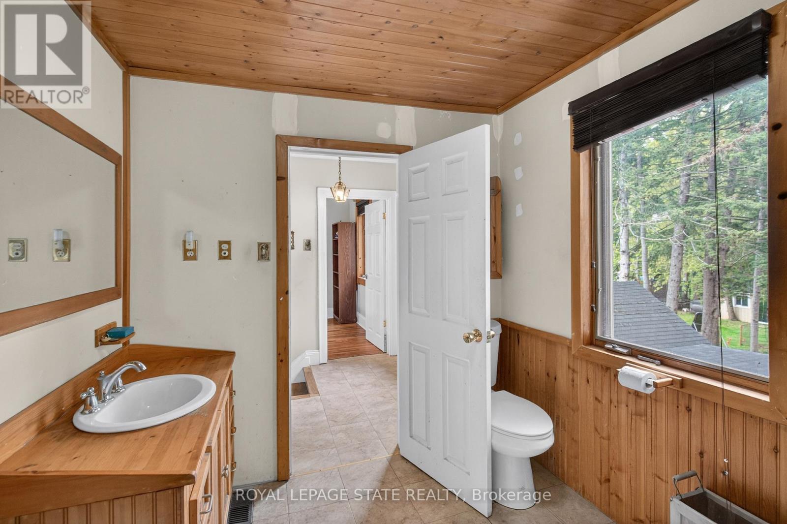 893 Lasalle Park Road, Burlington, Ontario  L7T 1M6 - Photo 24 - W13146310