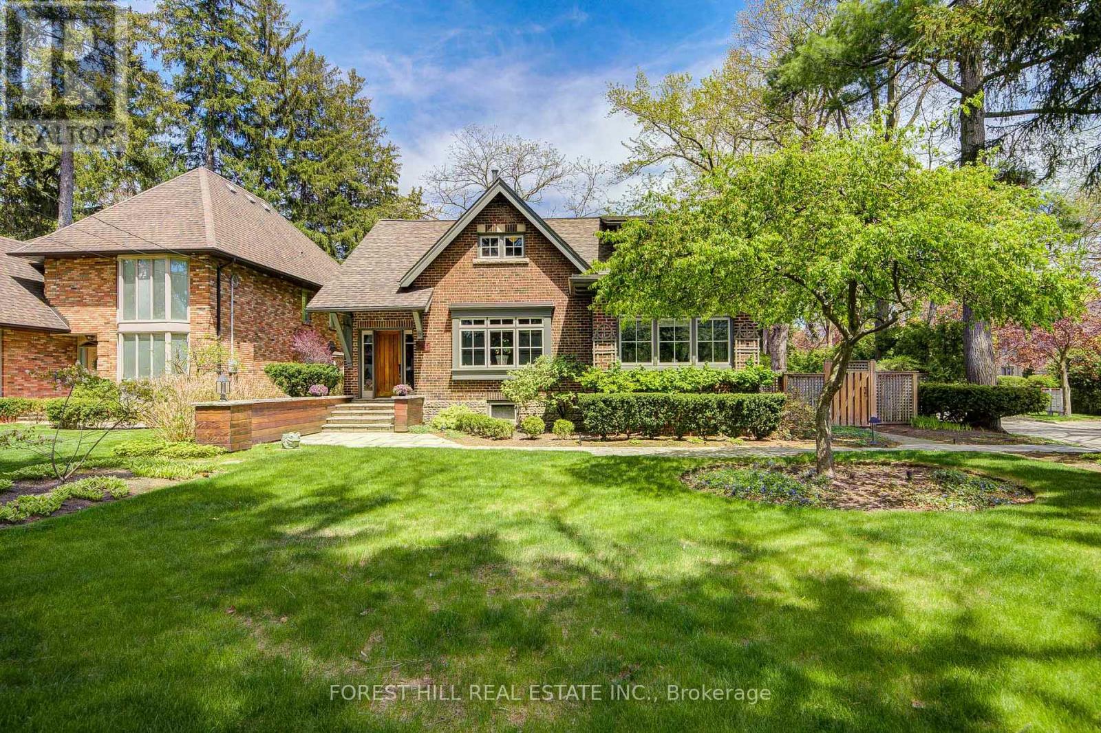 1381 LORNE PARK ROAD, Mississauga, Ontario