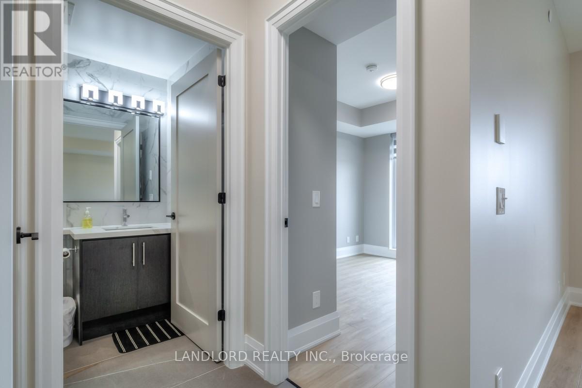 308 - 345 Wheat Boom Drive, Oakville, Ontario  L6H 7X5 - Photo 10 - W13146344