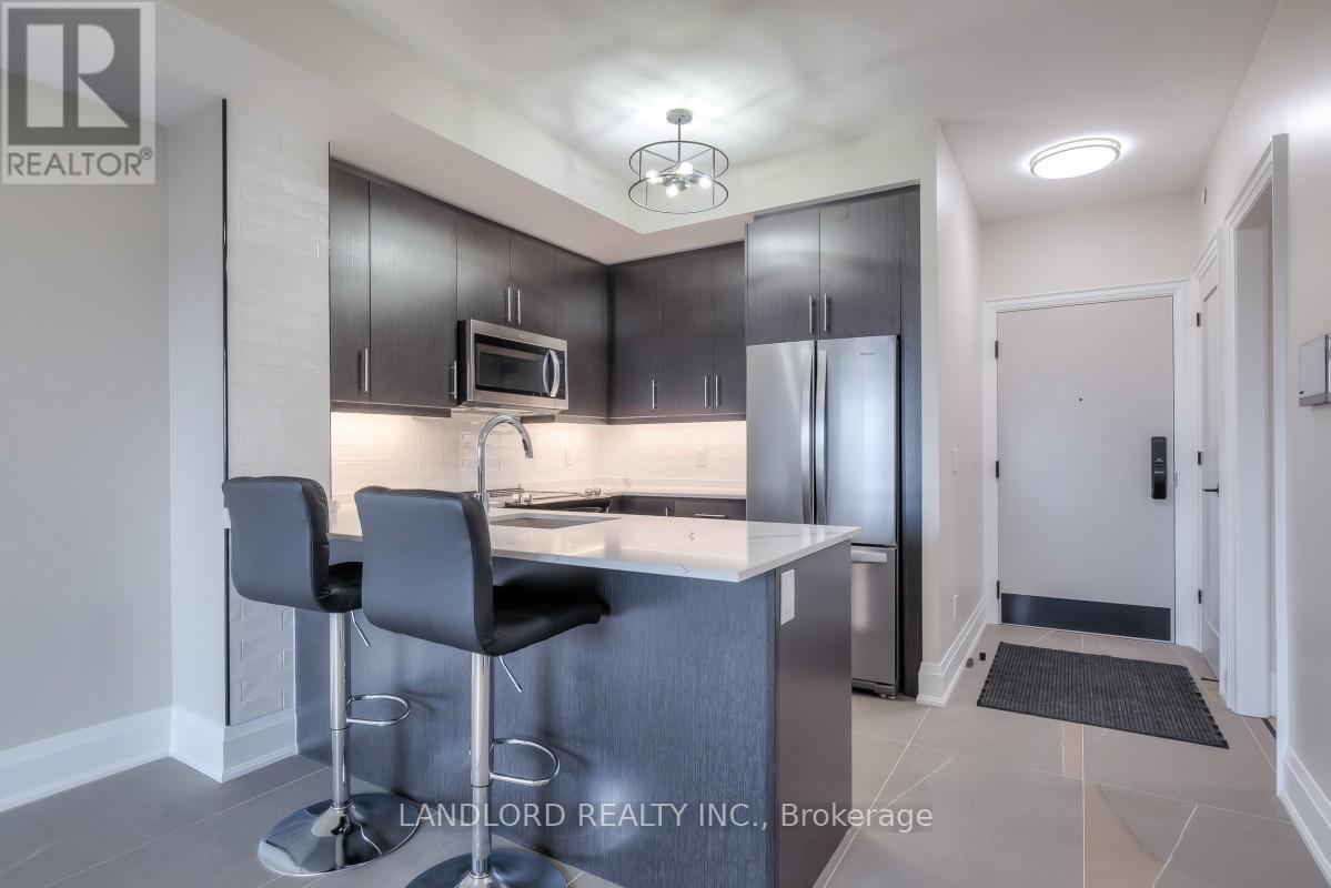 308 - 345 Wheat Boom Drive, Oakville, Ontario  L6H 7X5 - Photo 6 - W13146344