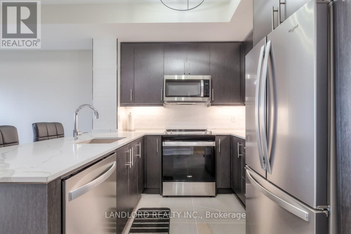 308 - 345 Wheat Boom Drive, Oakville, Ontario  L6H 7X5 - Photo 8 - W13146344